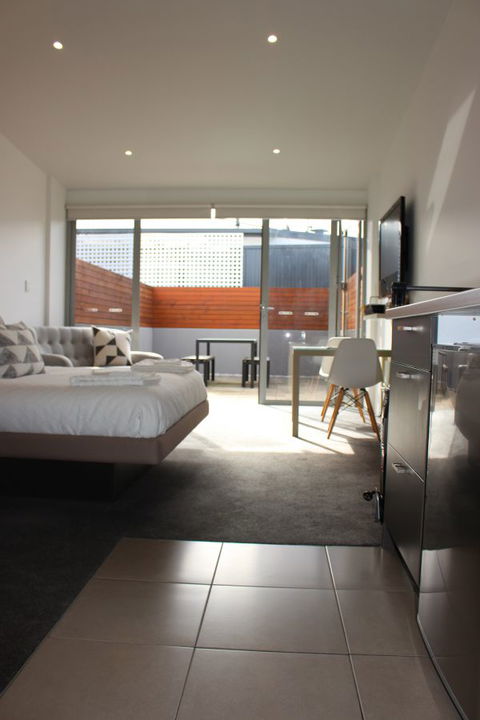 Sandy Bay Studio Apartment - New South Wales Tourism  2