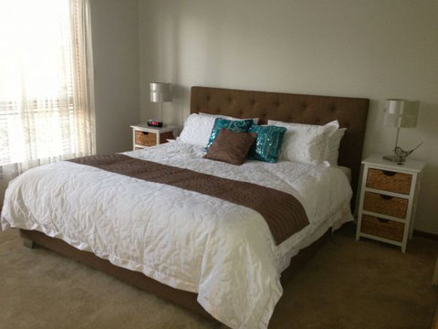 Seaside Semaphore Holiday Accommodation - New South Wales Tourism  2