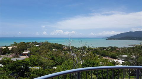Sea Star Holiday Apartments - New South Wales Tourism  2