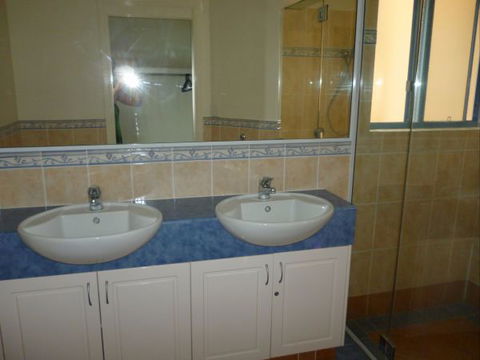 Sea Star Holiday Apartments - New South Wales Tourism  8