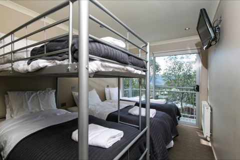Snow Fall Lodge At Falls Creek - New South Wales Tourism  8