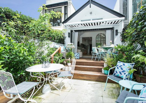 Stylish Interiors In The Bay - New South Wales Tourism  3