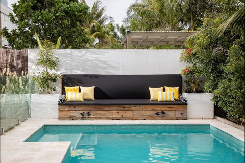 Tamarama Beach House - New South Wales Tourism  0