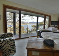 The Point Jindabyne - New South Wales Tourism 