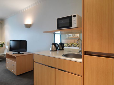 Travelodge Hotel Melbourne Southbank - New South Wales Tourism  3