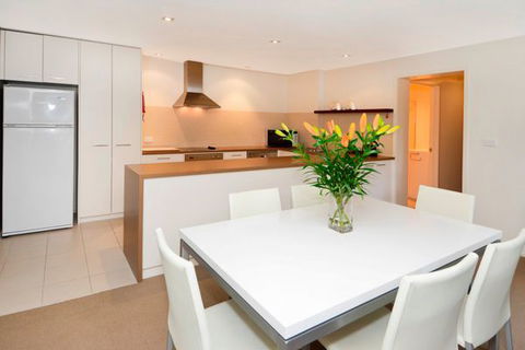 Unit 5 Wyuna Queenscliff - New South Wales Tourism  0