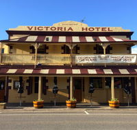 Victoria Hotel - Strathalbyn - New South Wales Tourism 