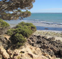 Wallaby Beach House - New South Wales Tourism 