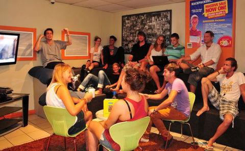 Westend Backpackers - New South Wales Tourism  1