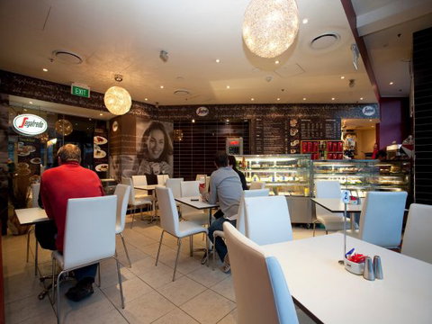 Wyndham Sydney Suites - New South Wales Tourism  3