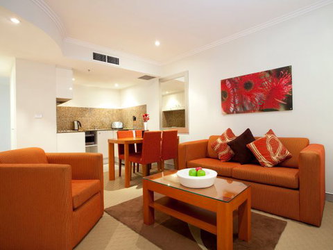 Wyndham Sydney Suites - New South Wales Tourism  4