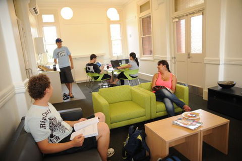 Yarra House - New South Wales Tourism  5