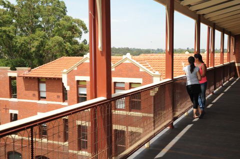 Yarra House - New South Wales Tourism  8