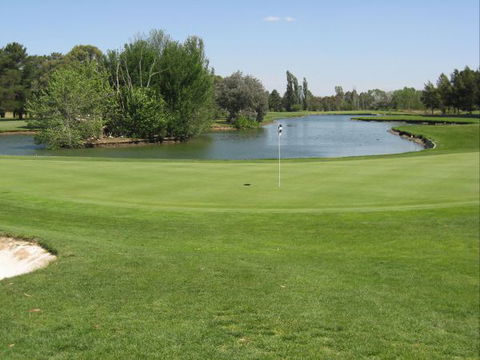 Yowani Country Club - New South Wales Tourism  1