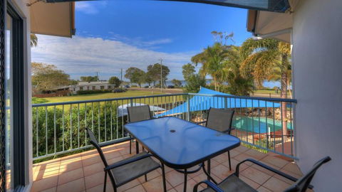 Dolphin Waters Holiday Apartments - New South Wales Tourism  3