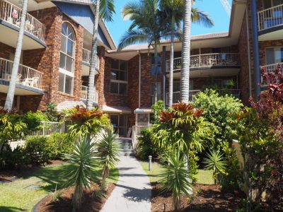 Oceanside Cove Holiday Apartments - New South Wales Tourism  5