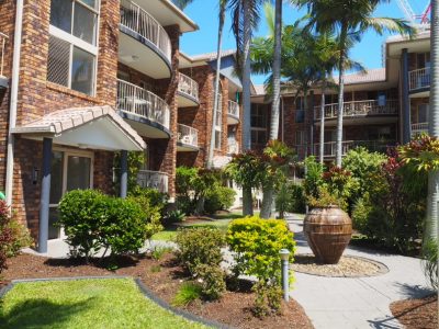 Oceanside Cove Holiday Apartments - New South Wales Tourism  6