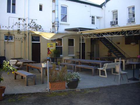 Oxford Hotel - New South Wales Tourism  9