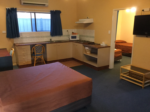 Townview Motel–Abyssinia Restaurant - New South Wales Tourism  8