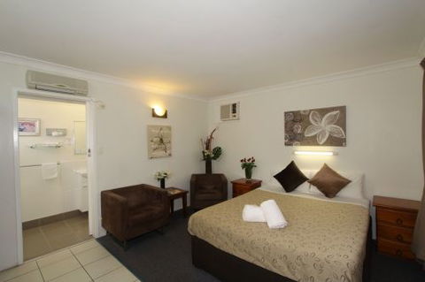 Charm City Motel - New South Wales Tourism  22