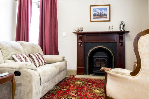 Bli Bli House Luxury Accommodation - New South Wales Tourism  16
