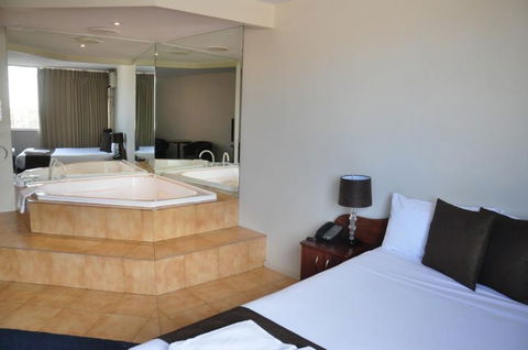 City Park Hotel - New South Wales Tourism  0