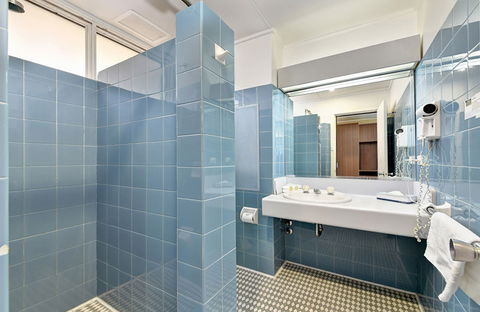 Red Star Hotel West Ryde - New South Wales Tourism  6