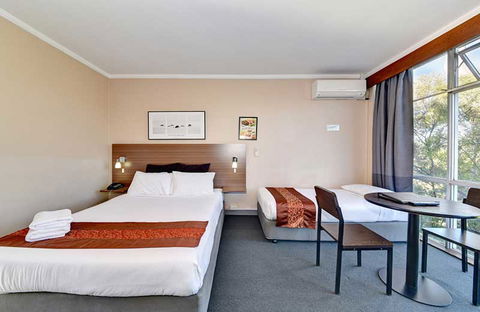 Red Star Hotel West Ryde - New South Wales Tourism  7
