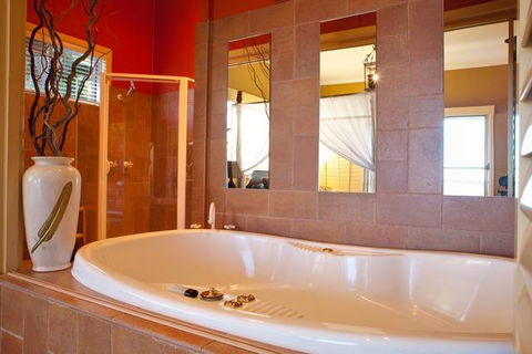 Avocado Sunset Bed & Breakfast - New South Wales Tourism  2