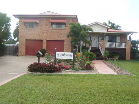 Ayr Bed And Breakfast On McIntyre - New South Wales Tourism  1