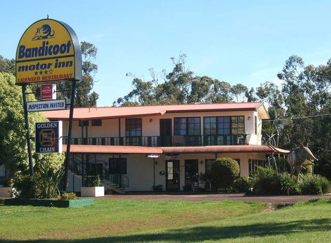 Bandicoot Motor Inn - New South Wales Tourism  0