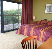 Banjos Bushland Retreat - New South Wales Tourism 