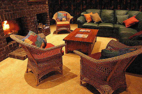 Banjos Bushland Retreat - New South Wales Tourism  2
