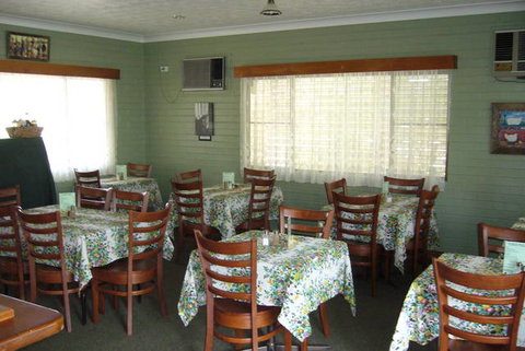 Barcaldine Country Motor Inn - New South Wales Tourism  0