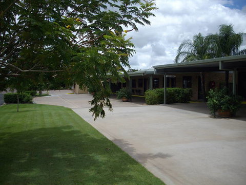 Barcaldine Country Motor Inn - New South Wales Tourism  2