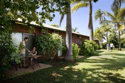 Bayside Holiday Apartments - New South Wales Tourism  2