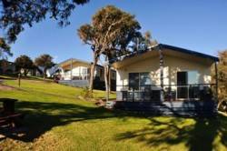 Beach Cabins Merimbula - New South Wales Tourism  2