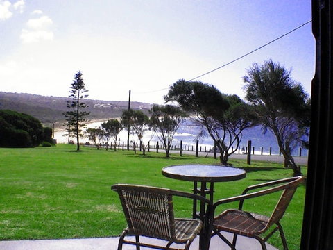 Beach Cabins Merimbula - New South Wales Tourism  4