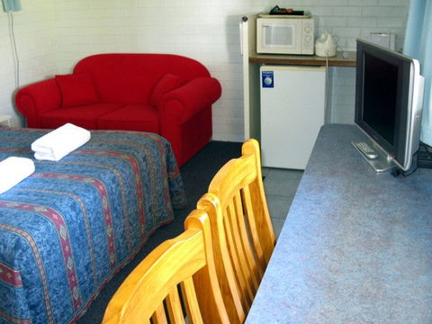 Beach Drive Motel - New South Wales Tourism  3