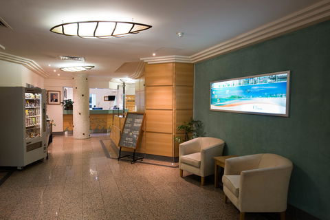 Beachcomber International Resort - New South Wales Tourism  1