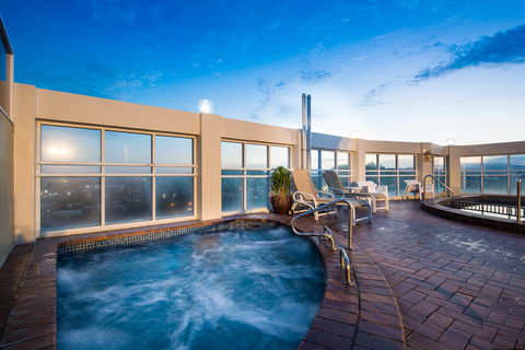 Beachcomber International Resort - New South Wales Tourism  3