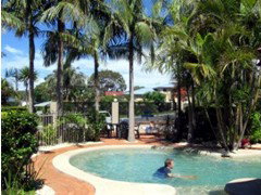 Beaches Serviced Apartments - New South Wales Tourism  3