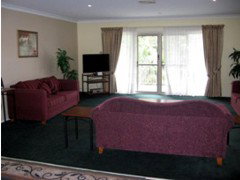 Beaches Serviced Apartments - New South Wales Tourism  4