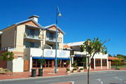 Beachside Apartment Hotel - New South Wales Tourism  0