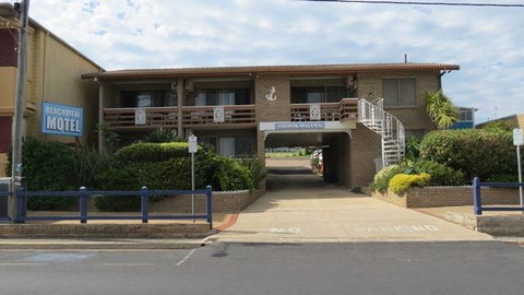 Beachview Motel - New South Wales Tourism  1