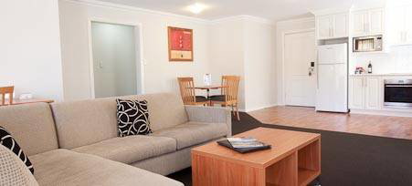 Best Western Charles Sturt Suites & Apartments - New South Wales Tourism  0