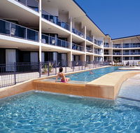 Boathouse Resort Tea Gardens - New South Wales Tourism 