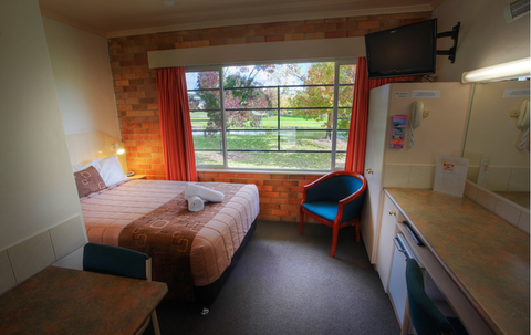 Boulevard Motel - New South Wales Tourism  2
