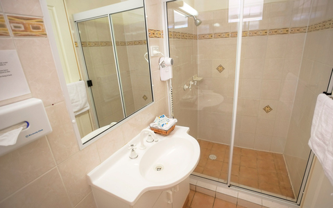 Boulevard Motel - New South Wales Tourism  4