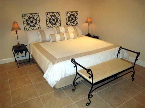 Brezza Bella Bed And Breakfast - New South Wales Tourism  0